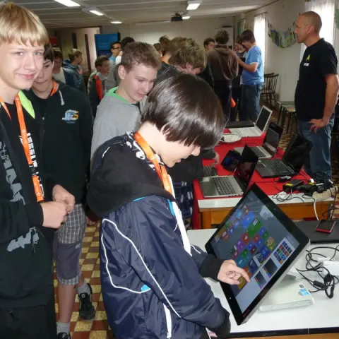 Eš u Pacova 2014 - Mironet IT tábor – fotka 236