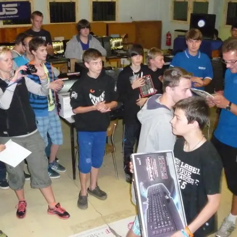 Eš u Pacova 2014 - Mironet IT tábor – fotka 299