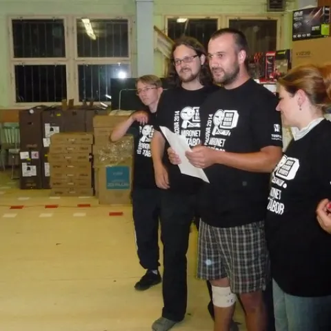 Eš u Pacova 2014 - Mironet IT tábor – fotka 271