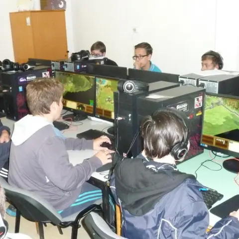 Eš u Pacova 2014 - Mironet IT tábor – fotka 134