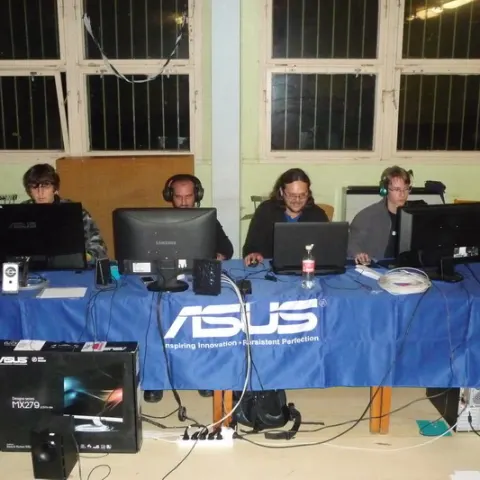 Eš u Pacova 2014 - Mironet IT tábor – fotka 114