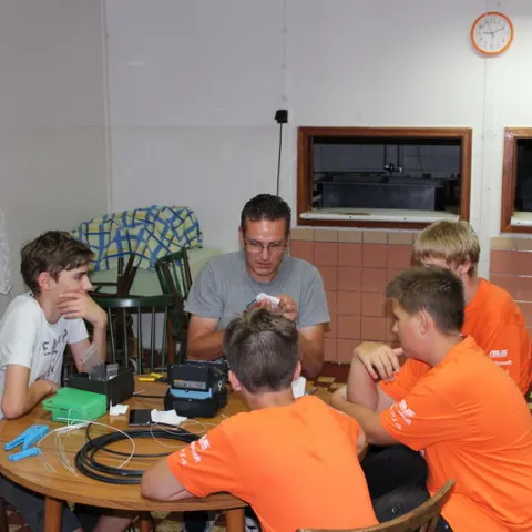Eš u Pacova 2015 - Mironet IT tábor 2015 – fotka 439