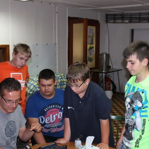 Eš u Pacova 2015 - Mironet IT tábor 2015 – fotka 437