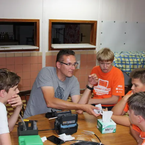 Eš u Pacova 2015 - Mironet IT tábor 2015 – fotka 438