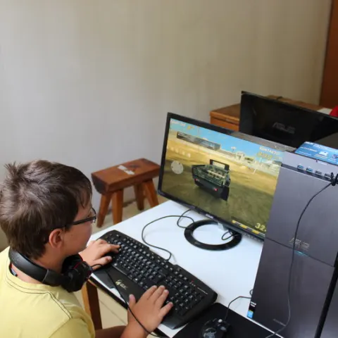 Eš u Pacova 2015 - Mironet IT tábor 2015 – fotka 209