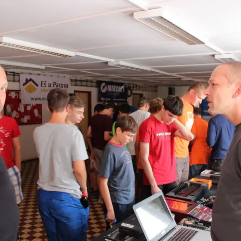 Eš u Pacova 2015 - Mironet IT tábor 2015 – fotka 312