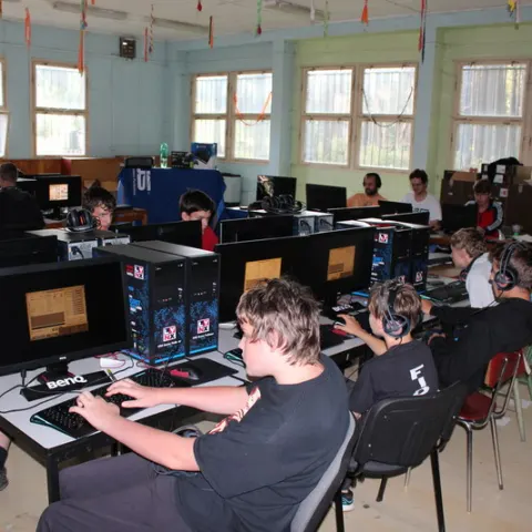Eš u Pacova 2015 - Mironet IT tábor 2015 – fotka 258