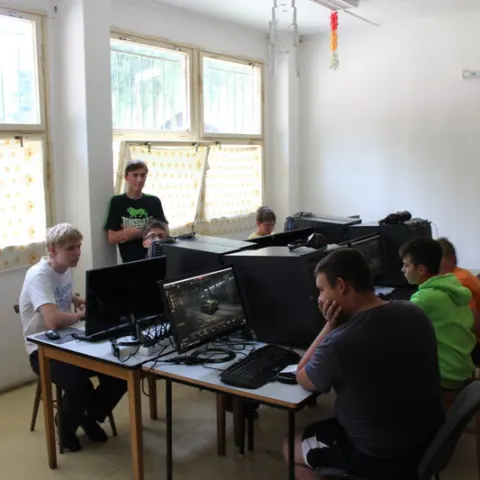 Eš u Pacova 2015 - Mironet IT tábor 2015 – fotka 132
