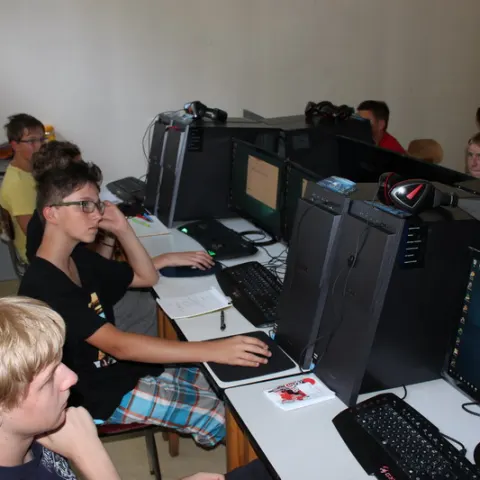 Eš u Pacova 2015 - Mironet IT tábor 2015 – fotka 222