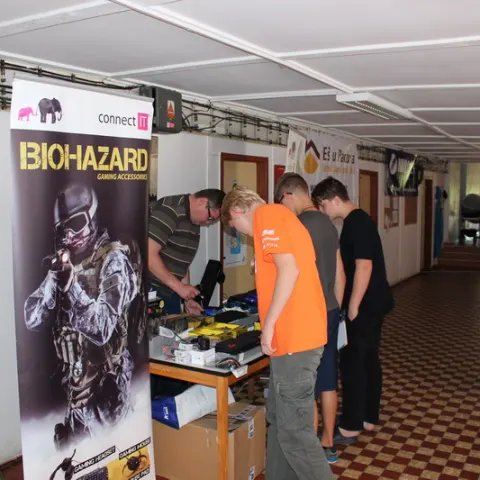 Eš u Pacova 2015 - Mironet IT tábor 2015 – fotka 311